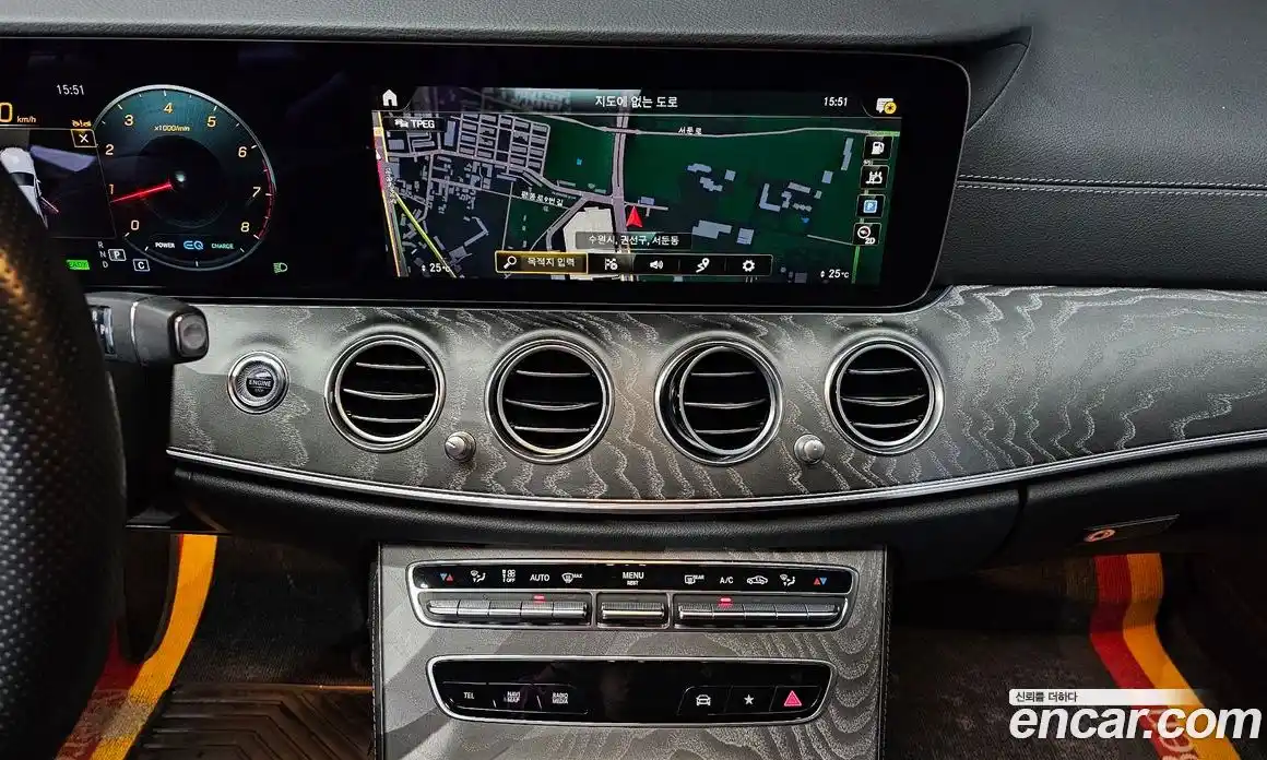 Mercedes-Benz E-Class 2023 2.0 Автомат в Москве № 195425, фото 6