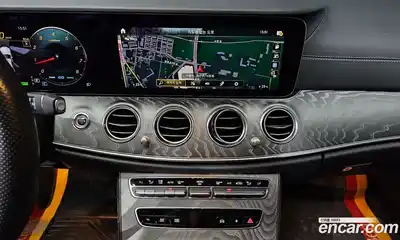 Mercedes-Benz E-Class 2023 2.0 Автомат в Москве № 195425, миниатюра 6