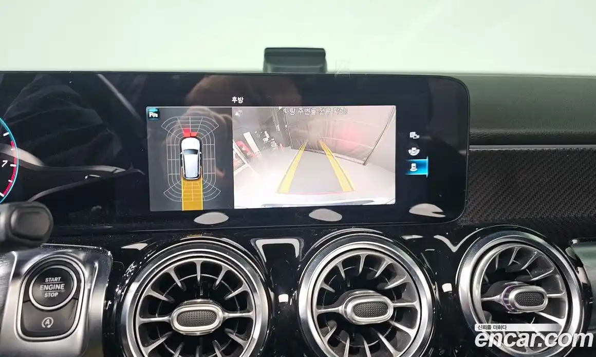 Mercedes-Benz GLB-Class 2021 2.0 Автомат в Москве № 195485, фото 16