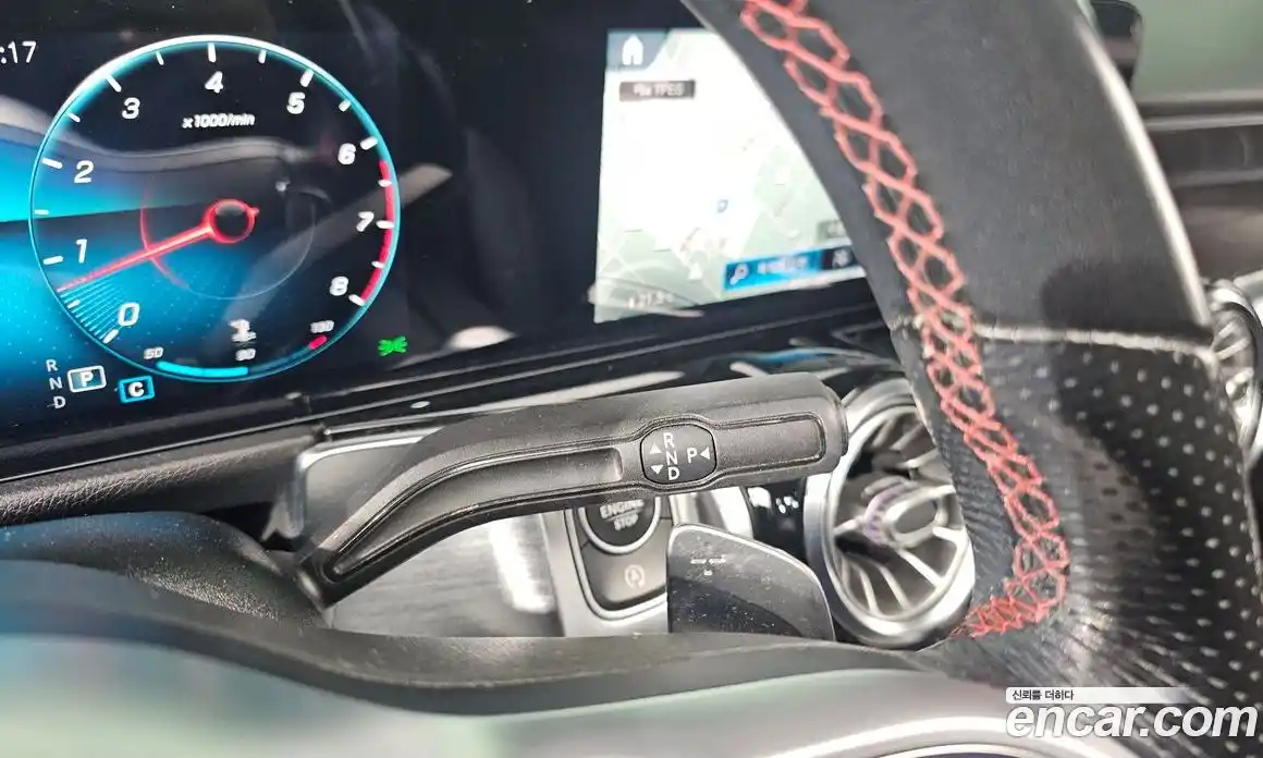 Mercedes-Benz GLB-Class 2021 2.0 Автомат в Москве № 195485, фото 9