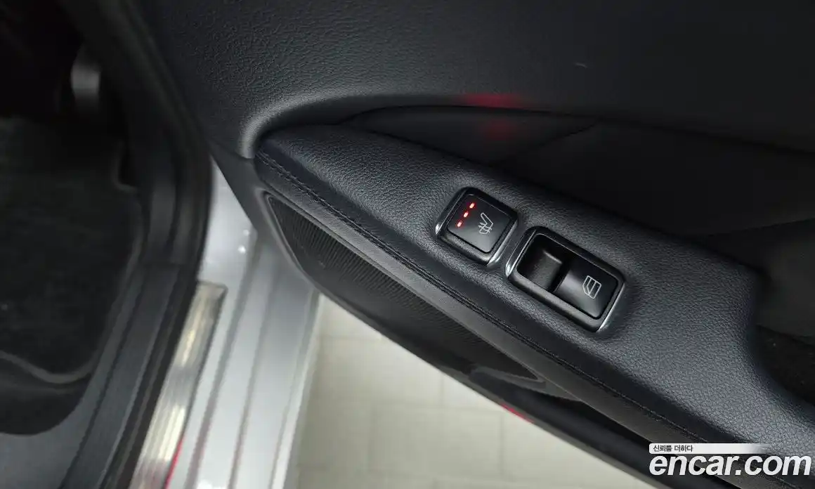 Mercedes-Benz CLS-Class 2012 3.5 Автомат в Москве № 195537, фото 20