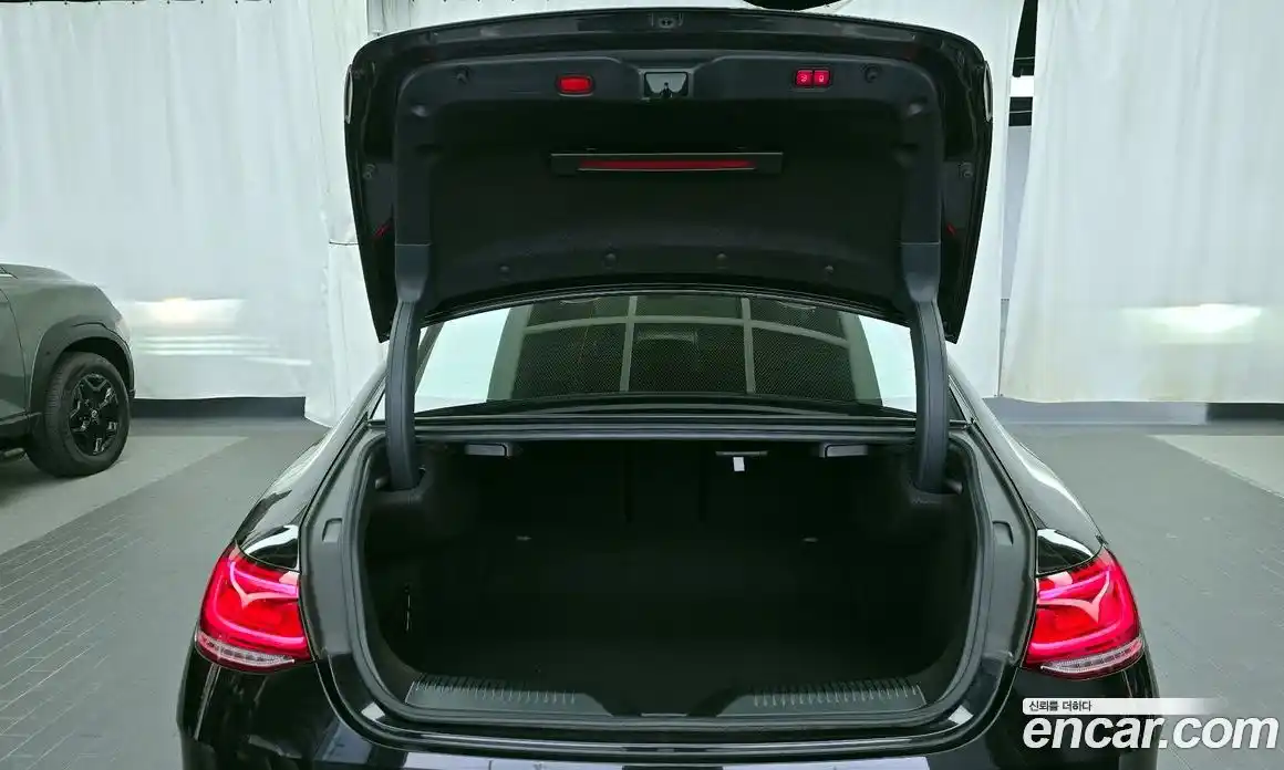 Mercedes-Benz CLS-Class 2022 2.0 Автомат в Москве № 195681, фото 19