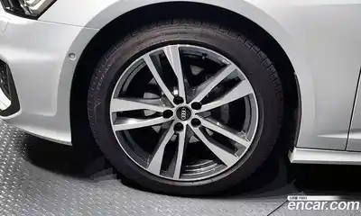 Audi A6 2023 2.0 Автомат в Москве № 196244, миниатюра 7