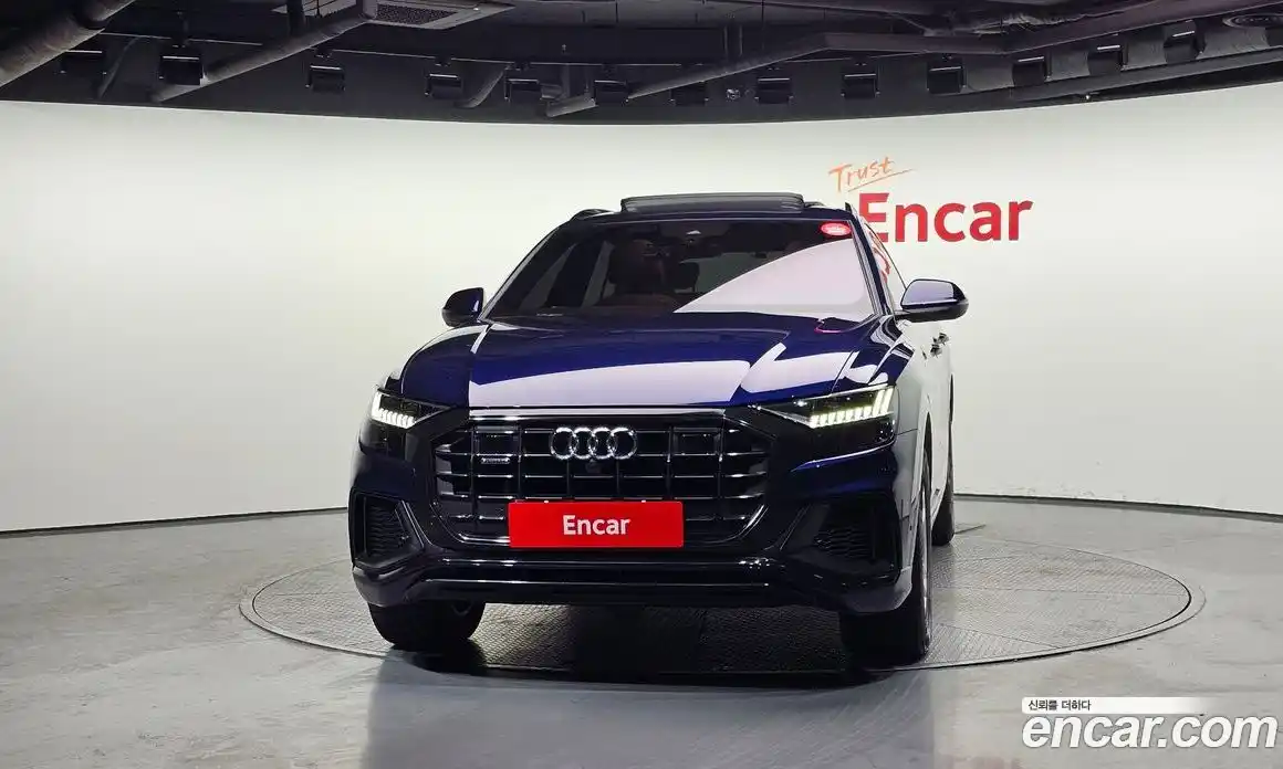 Audi Q8 2021 3.0 Автомат в Москве № 196307, фото 13