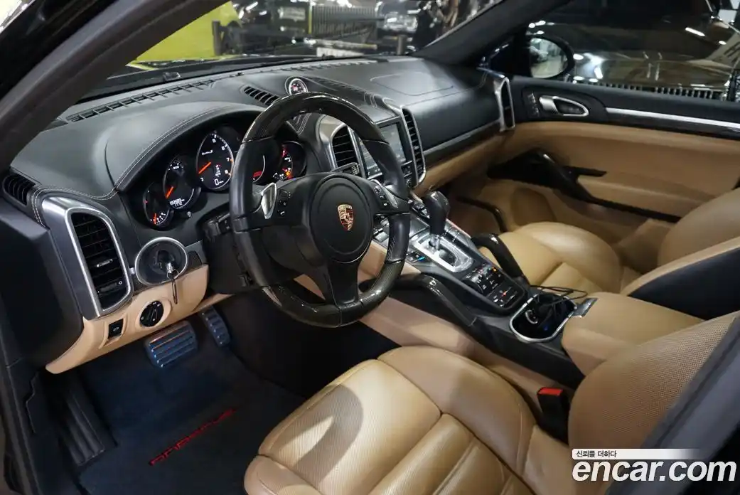 Porsche Cayenne 2014 4.8 Автомат в Москве № 198023, фото 12