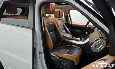 Land Rover Range-Rover Sport 2019 3.0 Автомат в Москве № 198123, миниатюра 8