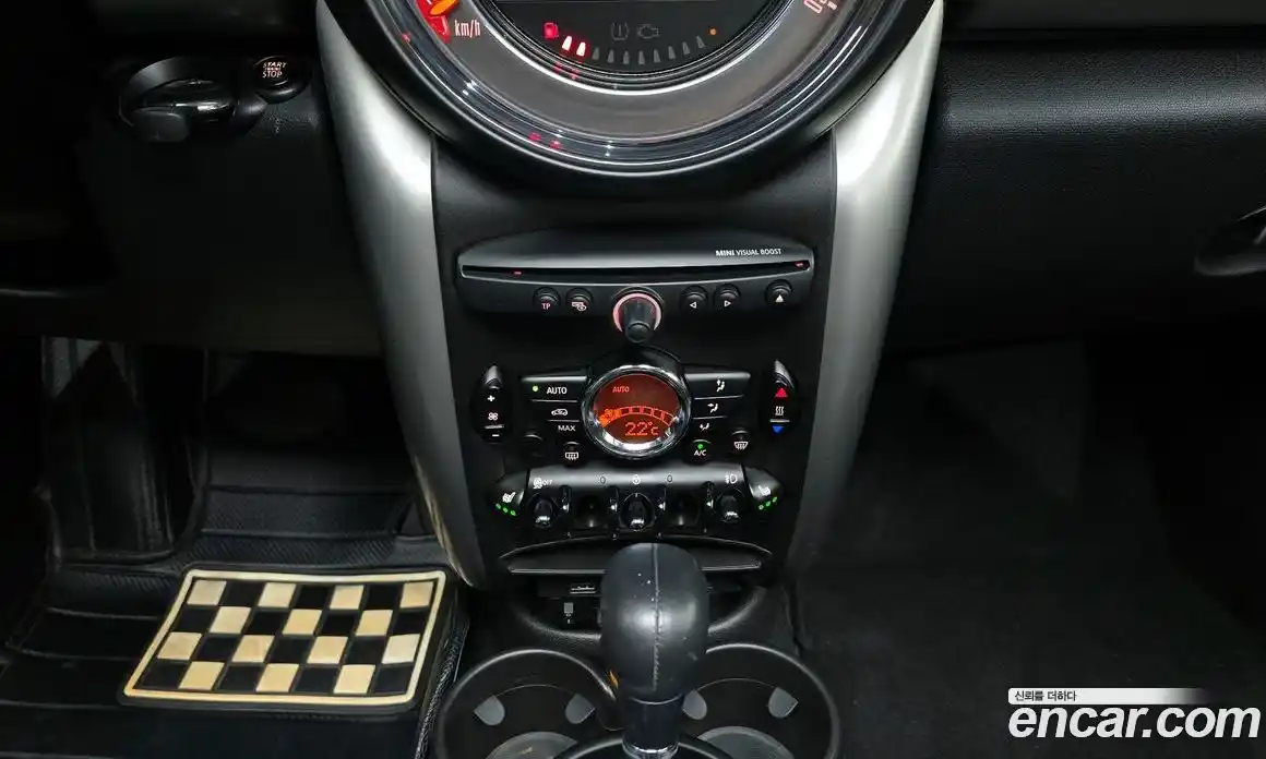 Mini Countryman 2015 2.0 Автомат в Москве № 198504, фото 17