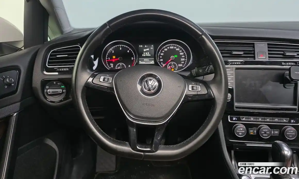 Volkswagen Golf 2016 2.0 Автомат в Москве № 199149, фото 15