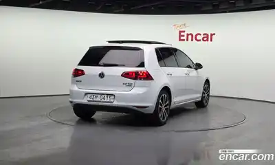 Volkswagen Golf 2016 2.0 Автомат в Москве № 199149, миниатюра 9