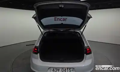 Volkswagen Golf 2016 2.0 Автомат в Москве № 199149, миниатюра 10