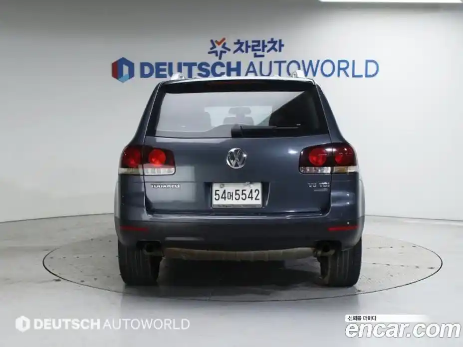 Volkswagen Touareg 2010 3.0 Автомат в Москве № 199191, фото 4