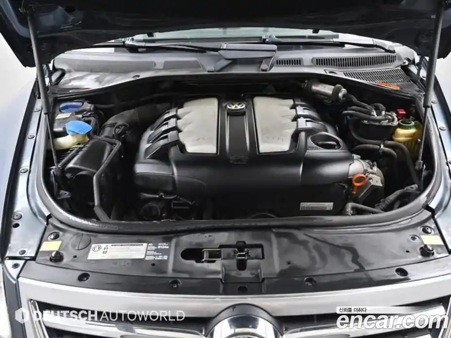 Volkswagen Touareg 2010 3.0 Автомат в Москве № 199191, фото 6