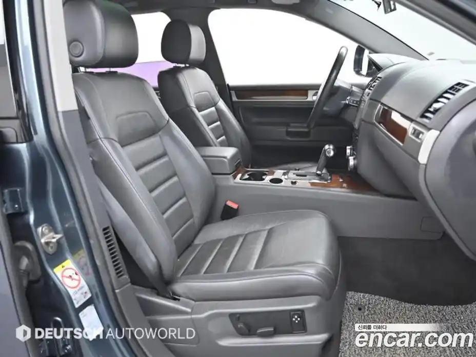 Volkswagen Touareg 2010 3.0 Автомат в Москве № 199191, фото 10