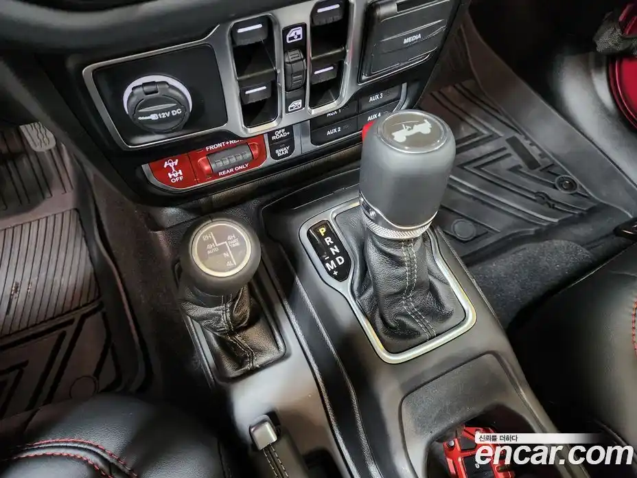 Jeep Wrangler 2024 2.0 Автомат в Москве № 199398, фото 14