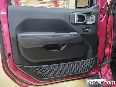 Jeep Wrangler 2024 2.0 Автомат в Москве № 199398, миниатюра 5