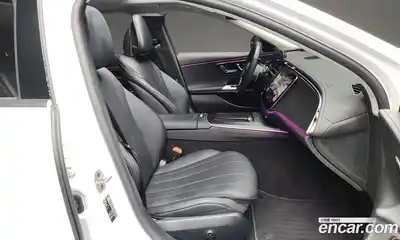 Mercedes-Benz E-Class 2025 2.0 Автомат в Москве № 205596, миниатюра 12