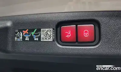 Mercedes-Benz E-Class 2025 2.0 Автомат в Москве № 205596, миниатюра 4