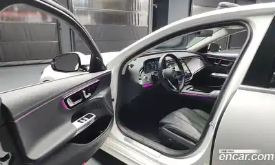 Mercedes-Benz E-Class 2025 2.0 Автомат в Москве № 205596, миниатюра 5