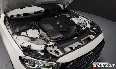 Mercedes-Benz E-Class 2025 2.0 Автомат в Москве № 205596, миниатюра 7