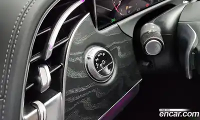 Mercedes-Benz E-Class 2025 2.0 Автомат в Москве № 205596, миниатюра 9