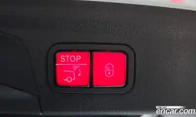 Mercedes-Benz GLE-Class 2023 3.0 Автомат в Москве № 206157, миниатюра 4