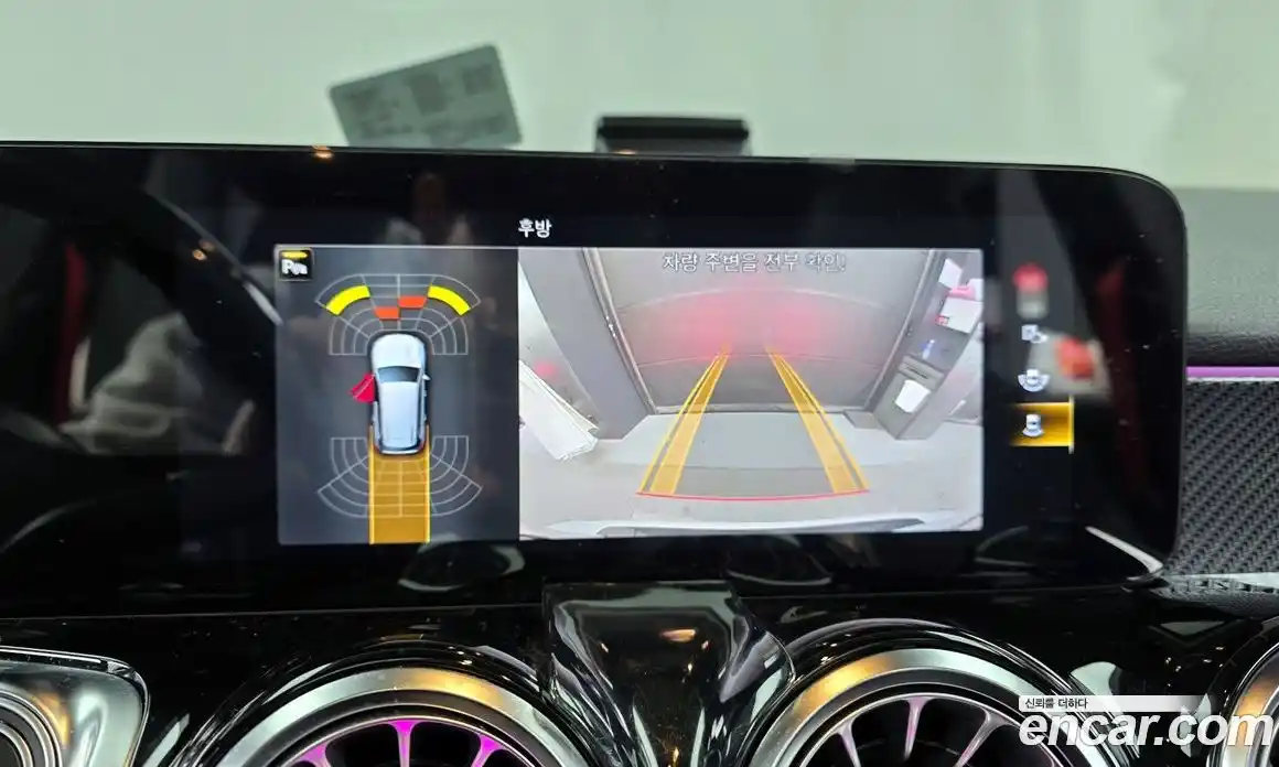 Mercedes-Benz GLB-Class 2021 2.0 Автомат в Москве № 206189, фото 15