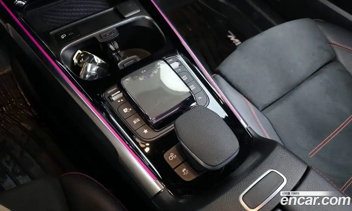 Mercedes-Benz GLB-Class 2021 2.0 Автомат в Москве № 206189, фото 19