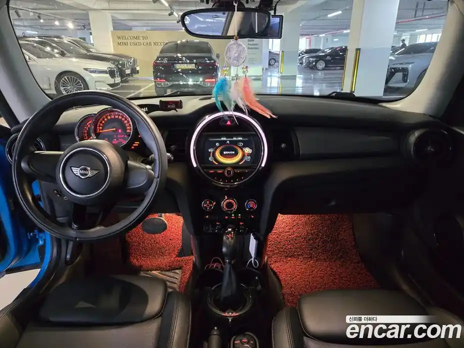 Mini Cooper 2018 1.5 Автомат в Москве № 208715, фото 5