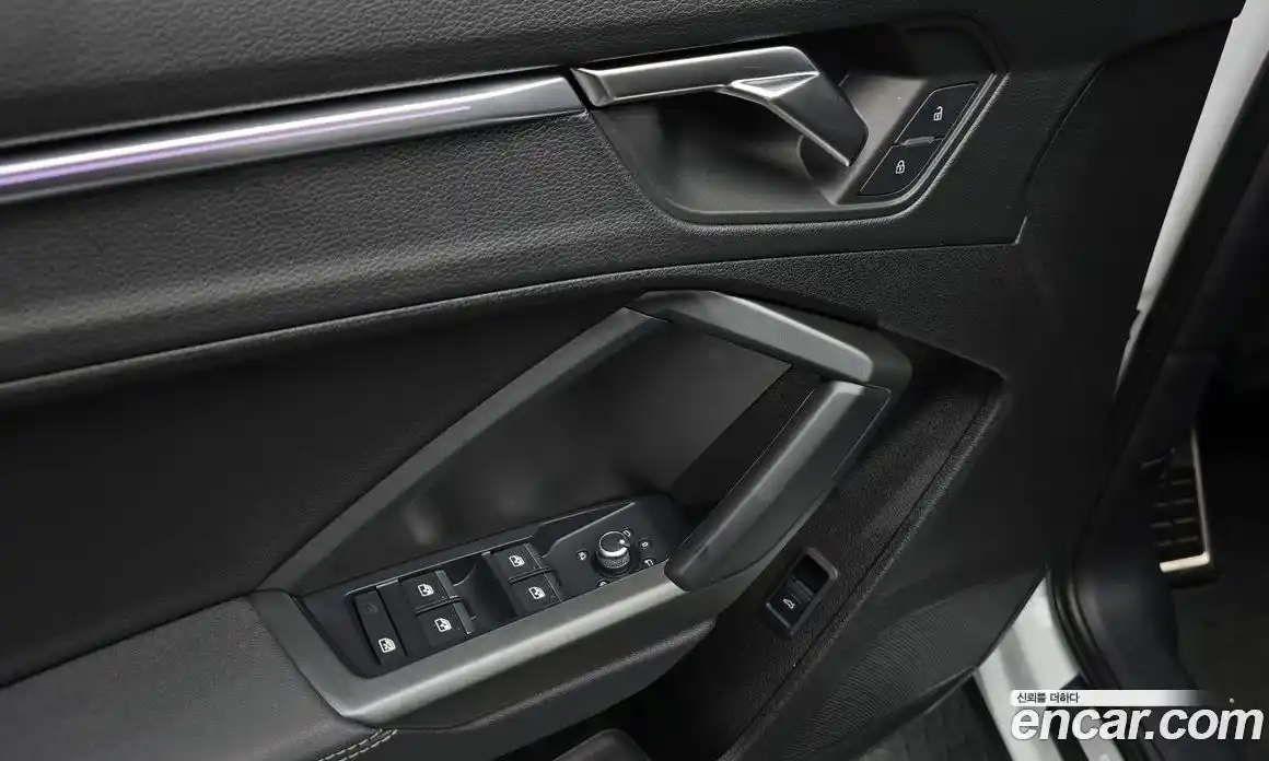 Audi Q3 2023 2.0 Автомат в Москве № 209134, фото 5