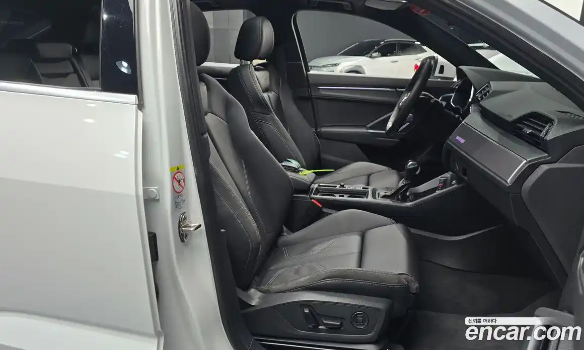 Audi Q3 2023 2.0 Автомат в Москве № 209134, фото 7