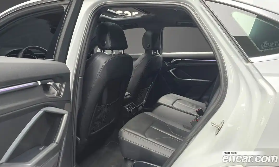 Audi Q3 2023 2.0 Автомат в Москве № 209134, фото 9