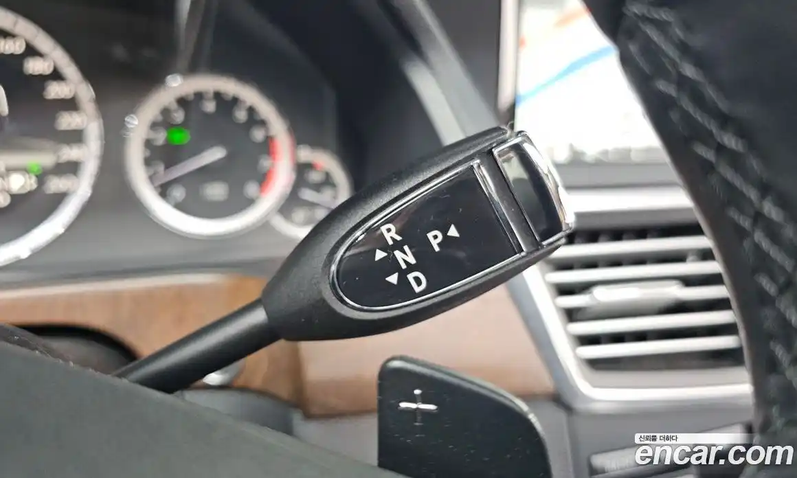 Mercedes-Benz E-Class 2013 3.5 Автомат в Москве № 209287, фото 1