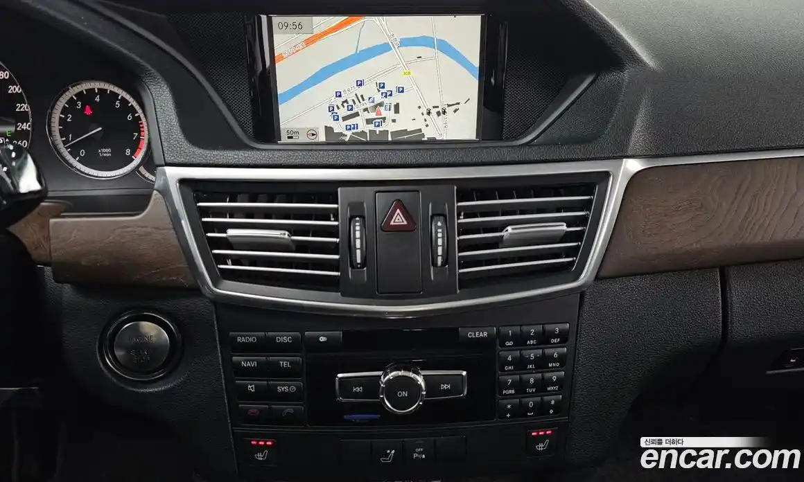 Mercedes-Benz E-Class 2013 3.5 Автомат в Москве № 209287, фото 18