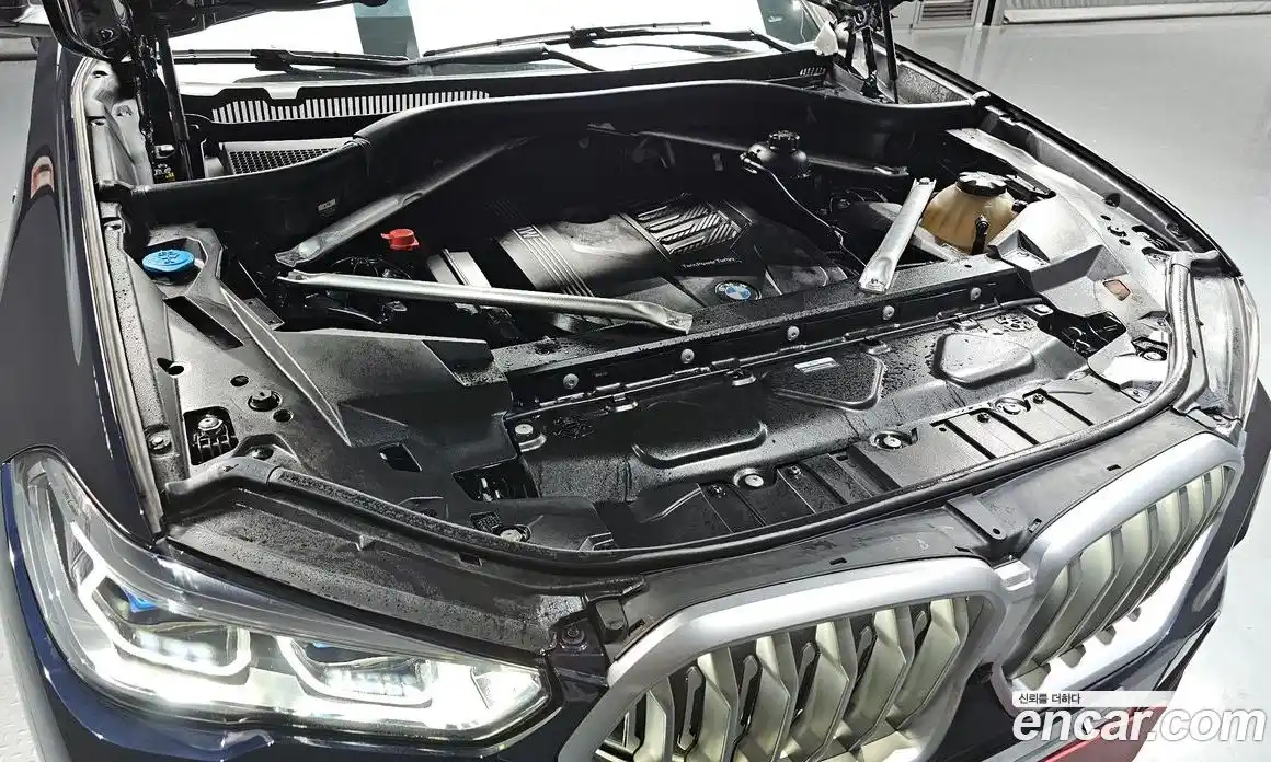 BMW X6 2023 3.0 Автомат в Москве № 210710, фото 3