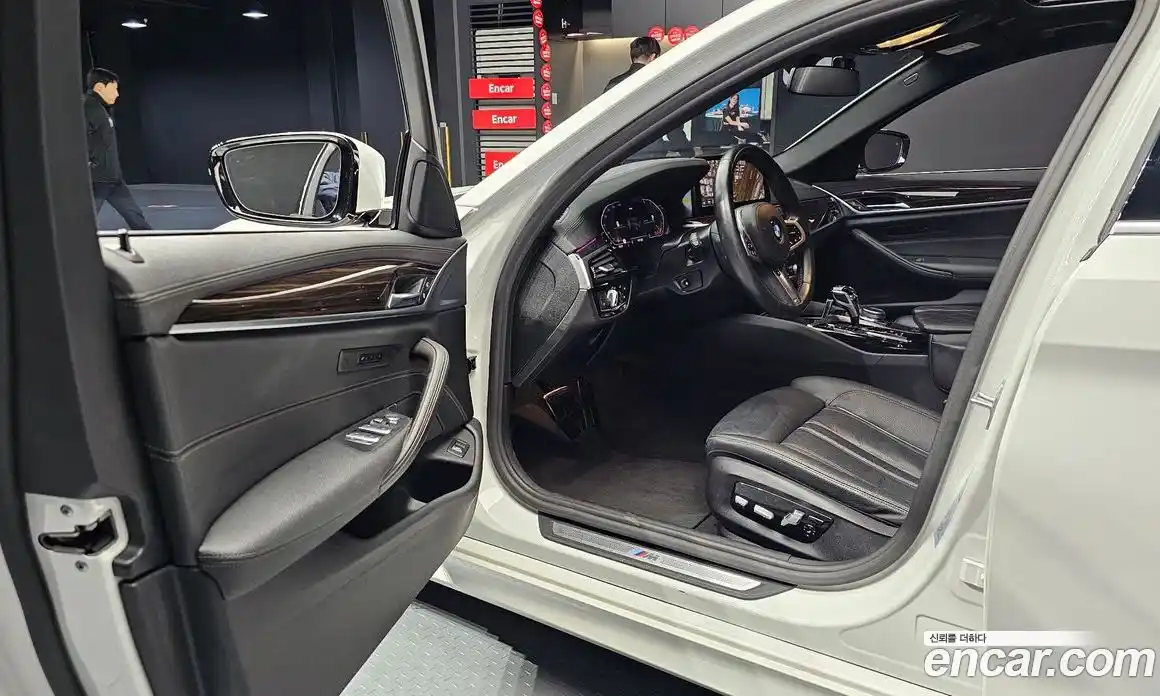 BMW 5-Series 2022 2.0 Автомат в Москве № 211408, фото 14