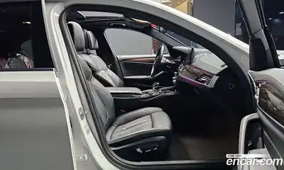 BMW 5-Series 2022 2.0 Автомат в Москве № 211408, миниатюра 6