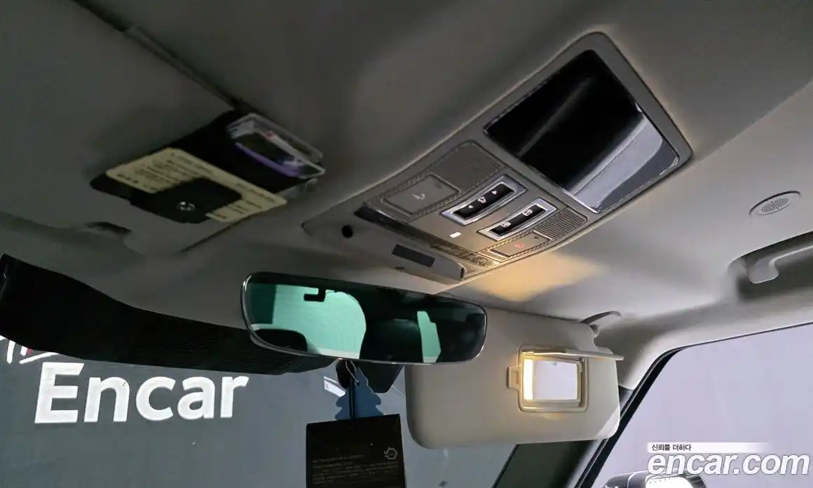 Land Rover Defender 2024 3.0 Автомат в Москве № 213413, фото 18