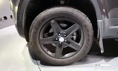 Land Rover Defender 2024 3.0 Автомат в Москве № 213413, миниатюра 5