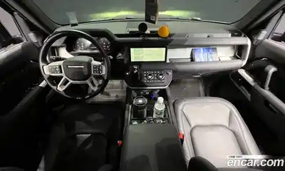 Land Rover Defender 2024 3.0 Автомат в Москве № 213413, миниатюра 7