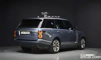Land Rover Range-Rover 2018 4.4 Автомат в Москве № 213740, миниатюра 2