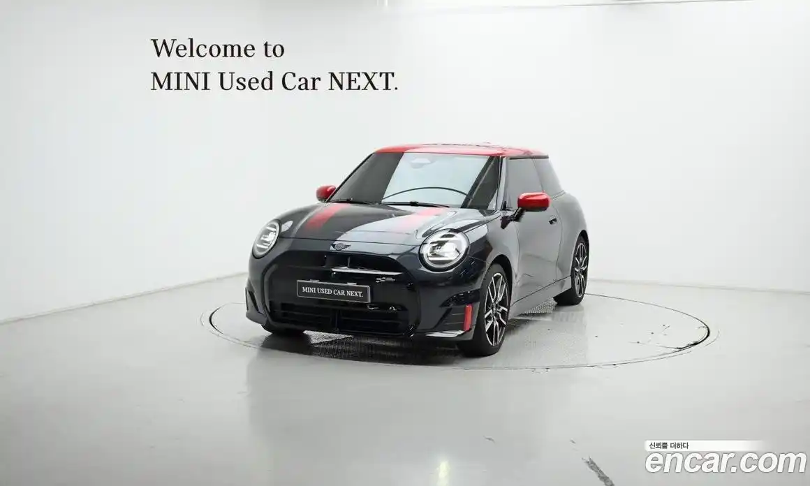 Mini Cooper 2025 0.1 Автомат в Москве № 213942, фото 1