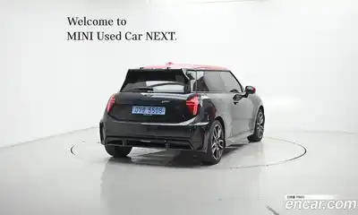 Mini Cooper 2025 0.1 Автомат в Москве № 213942, миниатюра 2
