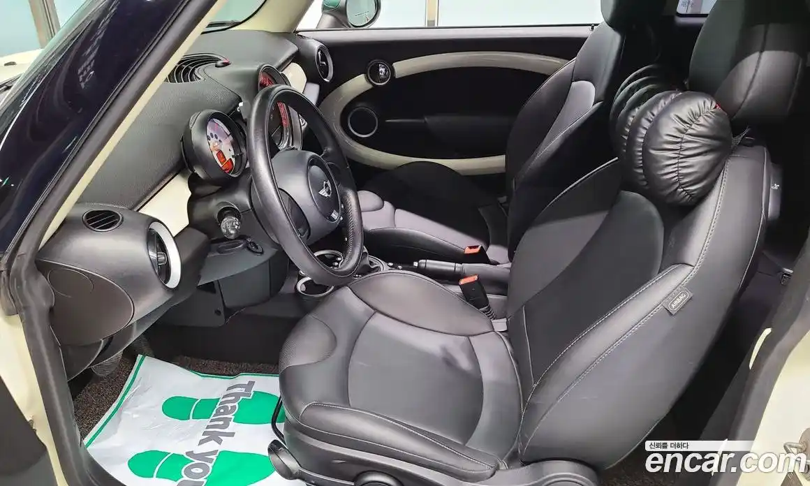 Mini Clubman 2013 1.6 Автомат в Москве № 214421, фото 15