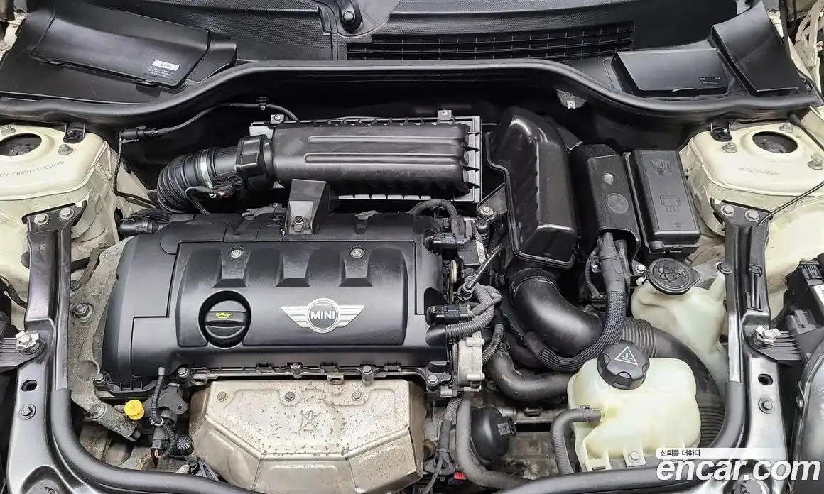 Mini Clubman 2013 1.6 Автомат в Москве № 214421, фото 9