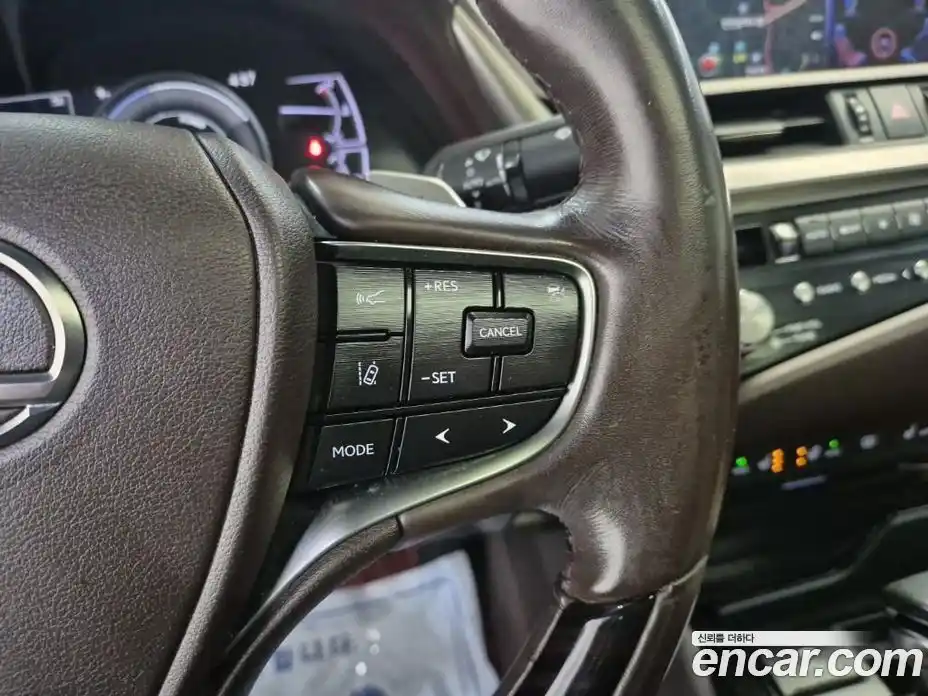 Lexus ES 2021 2.5 Автомат в Москве № 214817, фото 17