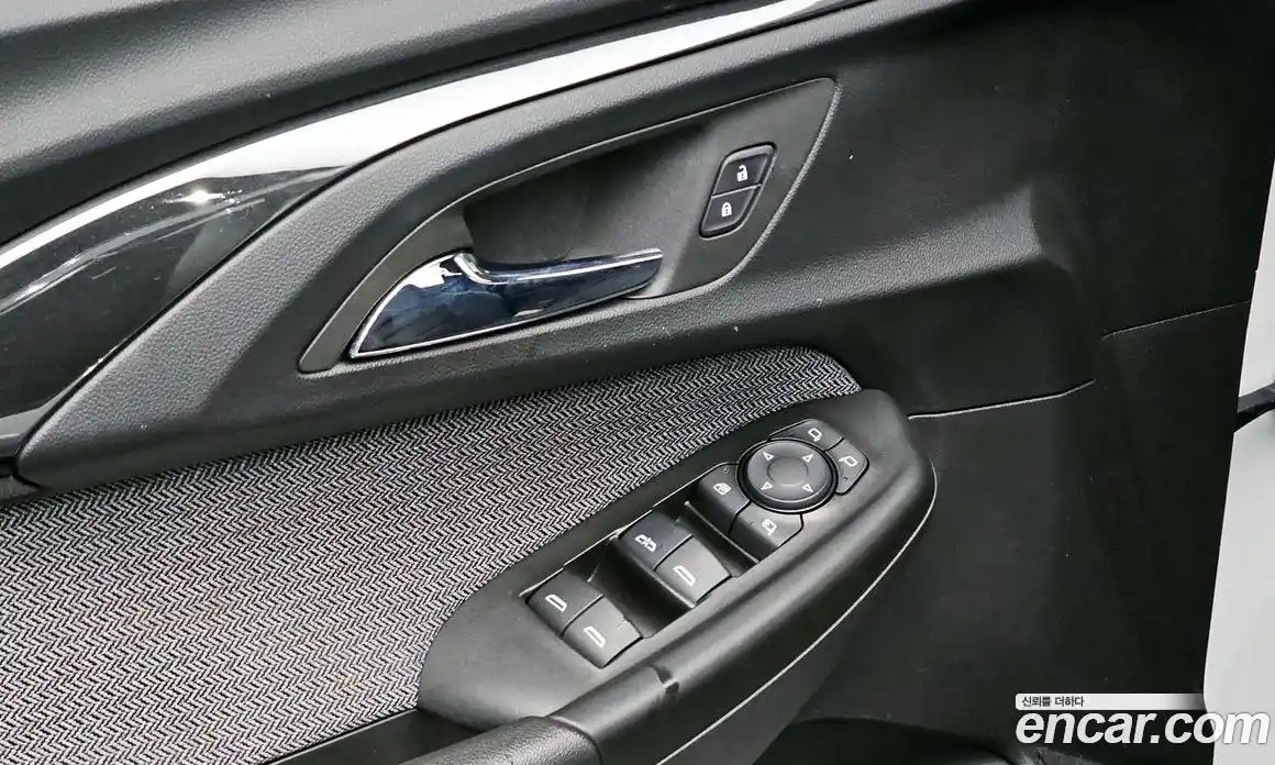 Chevrolet TrailBlazer 2023 1.3 Автомат в Москве № 215826, фото 16