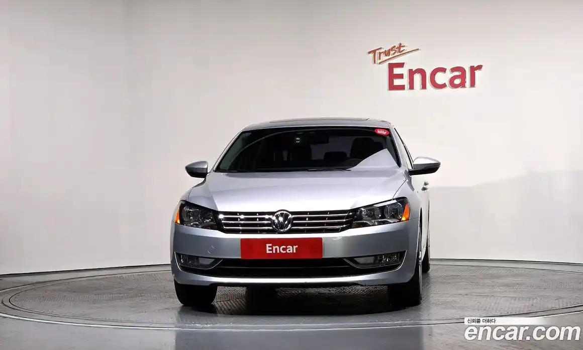 Volkswagen Passat 2014 2.0 Автомат в Москве № 217454, фото 14