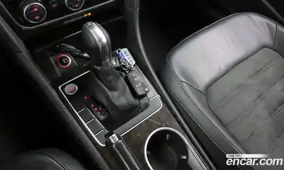 Volkswagen Passat 2014 2.0 Автомат в Москве № 217454, миниатюра 6