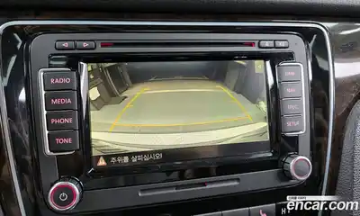 Volkswagen Passat 2014 2.0 Автомат в Москве № 217454, миниатюра 9