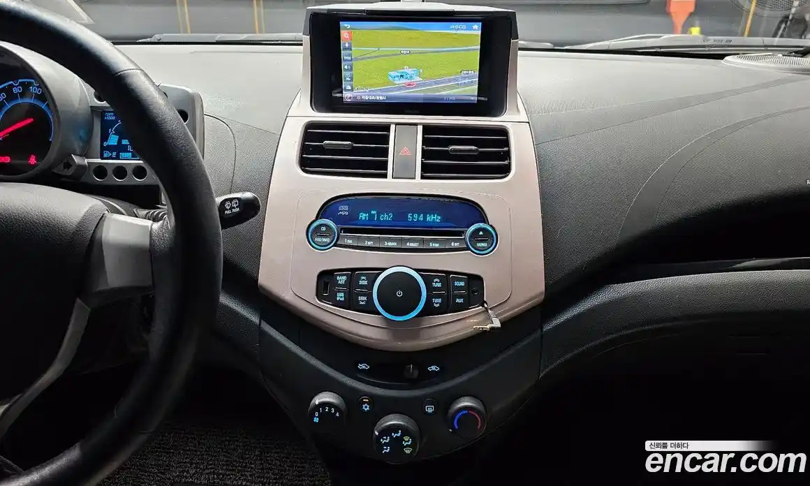 Chevrolet Spark 2012 1.0 Автомат в Москве № 218777, фото 11